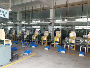 松崗大田洋獨(dú)院廠(chǎng)房與宿舍招租 業(yè)主直租，4800平廠(chǎng)房配1600平宿舍，租賃經(jīng)營(yíng)加油站